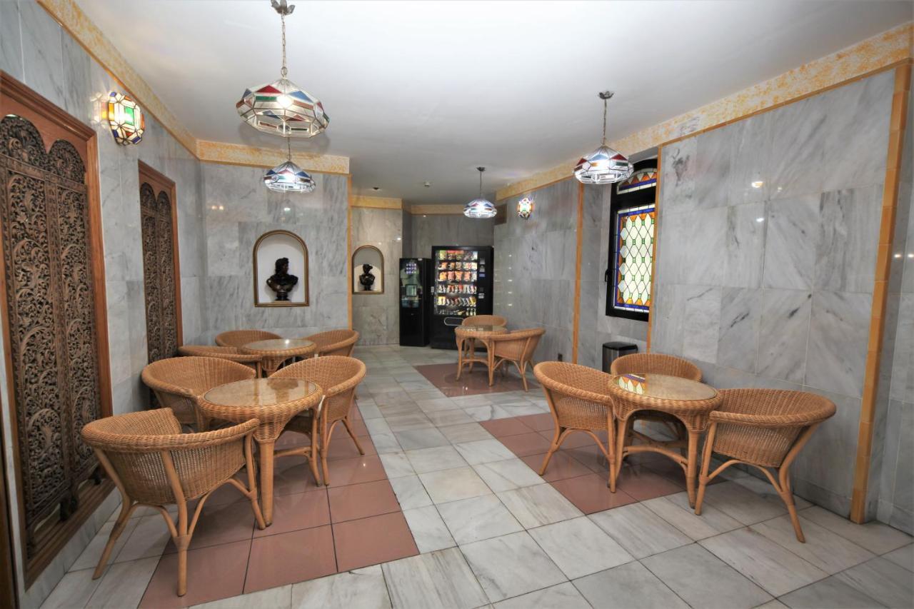 Bristol Hotel Gibraltar Zewnętrze zdjęcie